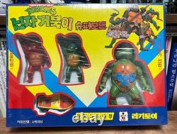 Super Rare Vintage TMNT Sofubi Figure Set 3pcs NIB 1993 with Skateboard
