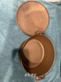 Super Rare Vintage Wagner Dutch Oven