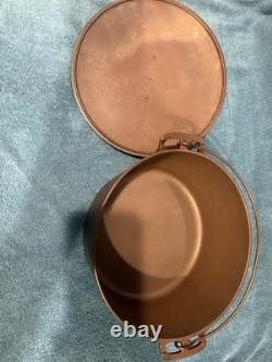 Super Rare Vintage Wagner Dutch Oven