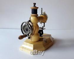 Super Rare Wooden Antique Vintage Keller Model 30 Toy Sewing Machine