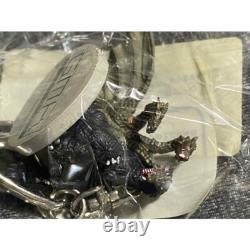 Super rare! Vintage Godzilla 2002 Godzilla King Ghidorah Keychain