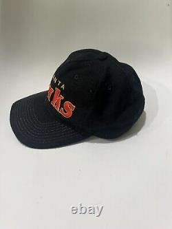 Super rare vintage 90's all black Atlanta hawks starter hat. Official NBA