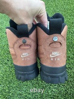 Super rare vintage 90s brown Nike ACG boots size 10.5