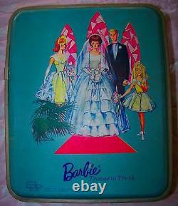 VINTAGE #1017 BARBIE WEDDING PARTY 4 DOLLS GIFT SET with trunk SUPER RARE