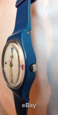 VINTAGE Ladies SWATCH WATCH 1984 4 FLAGS Super RARE Discontinued