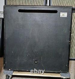 VINTAGE SUPER RARE SOUND CITY 69-70, 2x12-4x12 Silver Herringbone grill cabinet