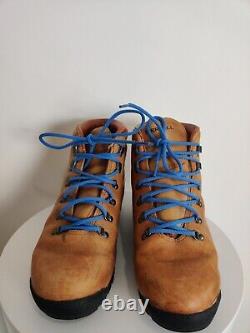 VTG SUPER RARE Merrell Men shoes boots waterproof vintage Sport Tan sz 9