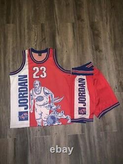 Vintage 90s All Over Print Space Jam 1996 Super Rare Size XL L Jersey Shorts Set