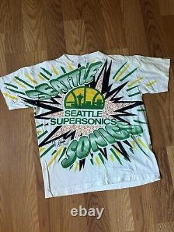 Vintage AOP Super Sonic's Shirt Size L