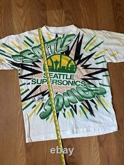 Vintage AOP Super Sonic's Shirt Size L