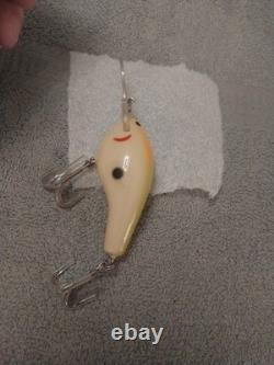Vintage Bagley Db3 Crankbait New Super Rare Htf Parakeet One Hook Mark