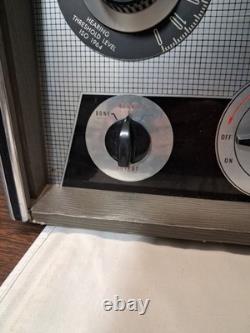 Vintage Beltone Audiometer Model 10A Hearing Test Roll Top SUPER RARE TESTED