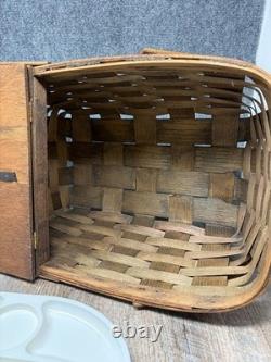 Vintage Nike Promotional Picnic Basket With original Plates super rare barn find