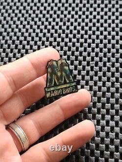 Vintage Nintendo Super Mario 1993 Movie Film pin badge rare promo VHS SNES GBA