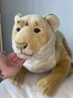 Vintage Playkids Lioness large Plush Realistic Cloth Eyelids Super Rare HTF