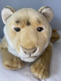 Vintage Playkids Lioness large Plush Realistic Cloth Eyelids Super Rare HTF
