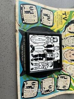 Vintage Super RARE 1964 The Munsters Sliding Square Puzzle Roalex Kayro ON CARD