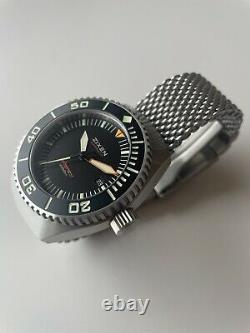 ZIXEN Vintage Super sub 44MM New old Stock Rare Collectable 01/100 Diving Watch